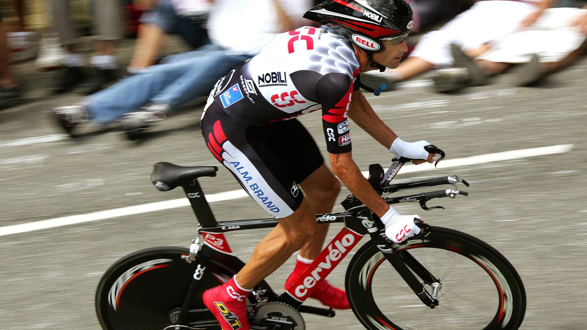 辽宁队拿下老鹰,锡安成为关键先生