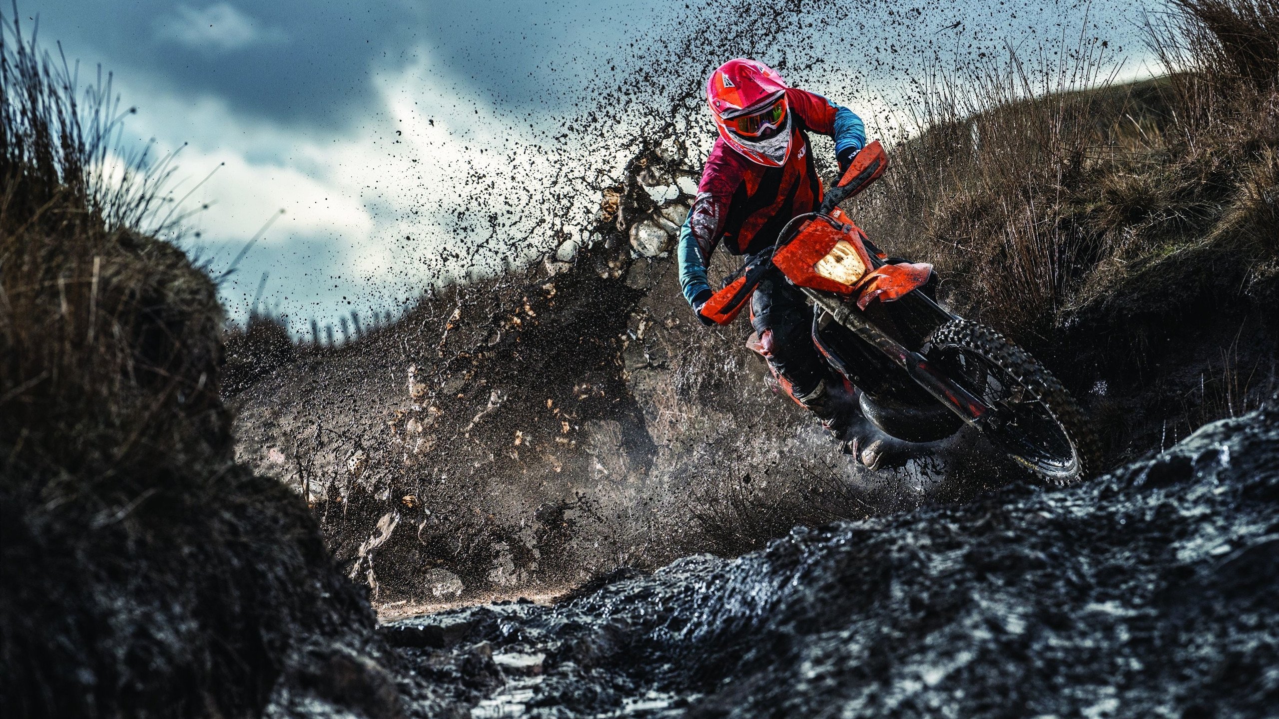 当老鹰翱翔英超，德罗赞式接管与跨界胜利的启示