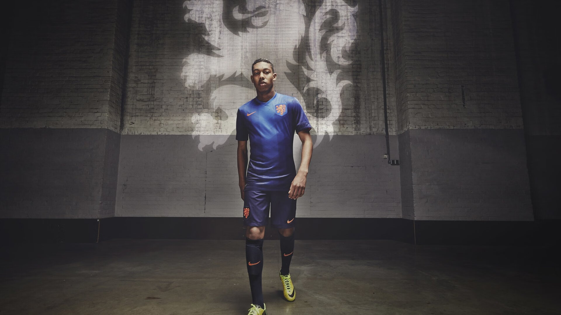 意甲焦点战之夜,久保建英如何主宰比赛走向